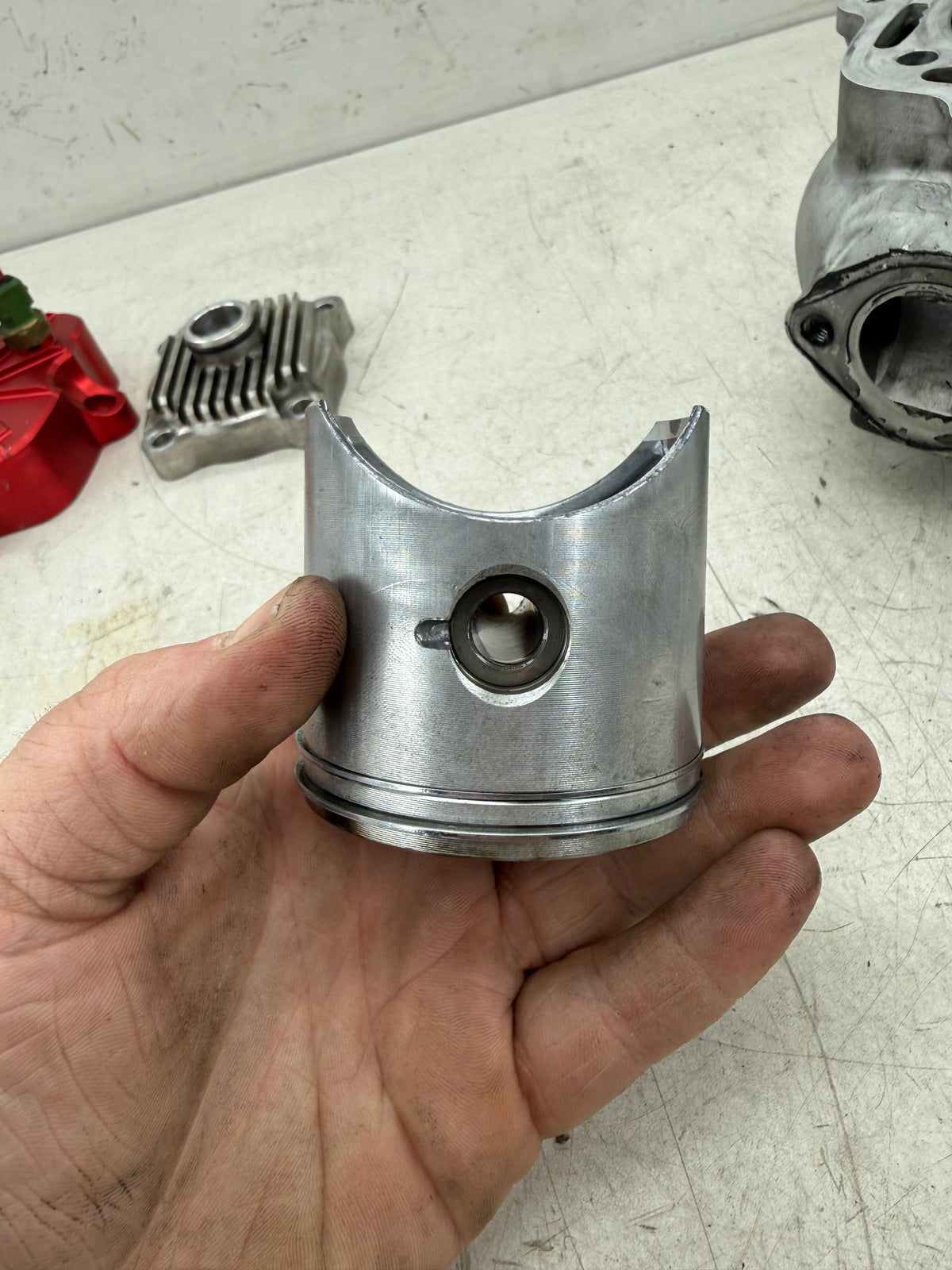 Piaggio Toronda 52 slag cilinder kit met kopset compleet 173cc