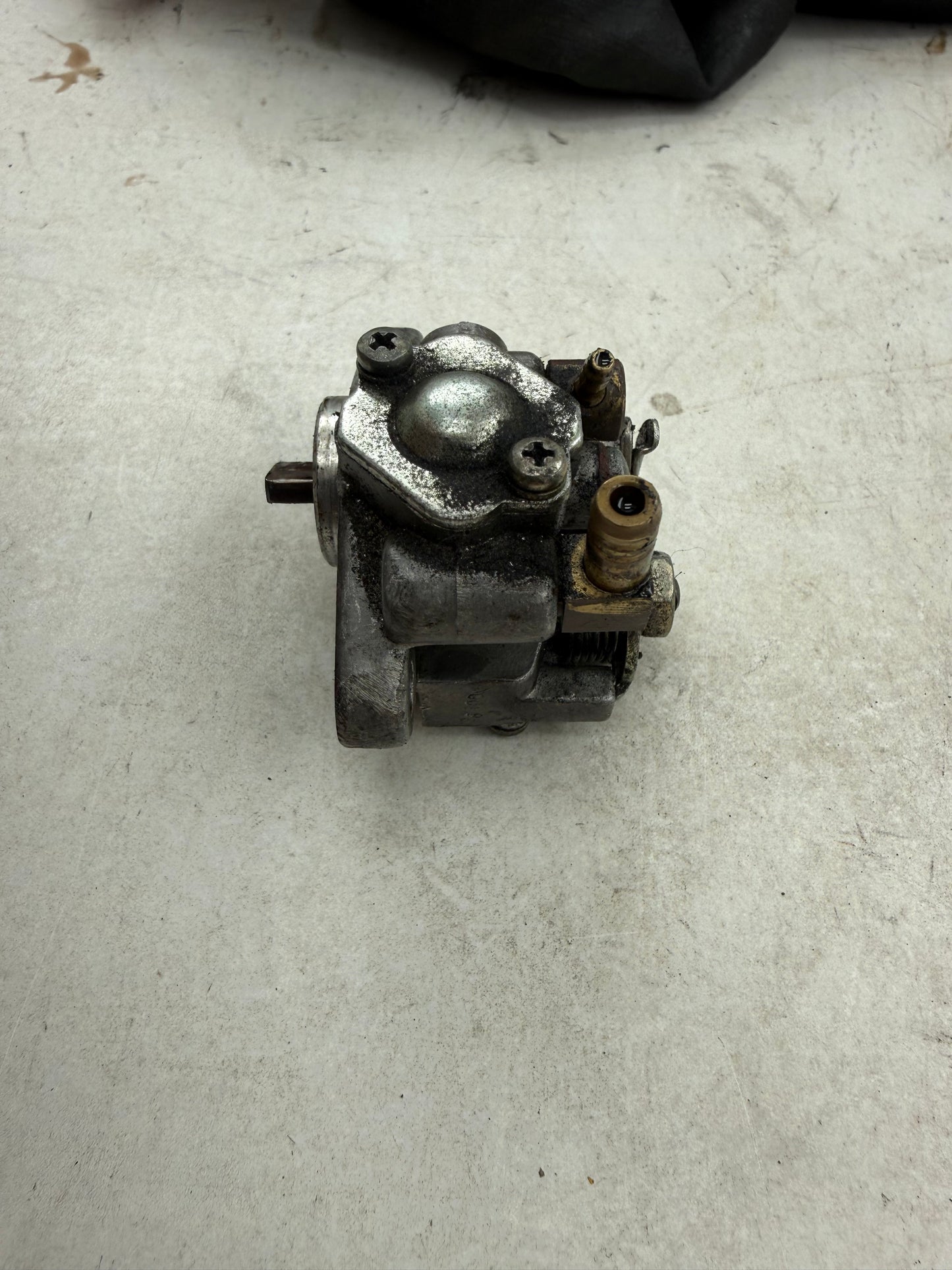 Piaggio oliepomp origineel 125cc 180cc