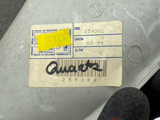 Piaggio Quartz zijskirt rechts NOS