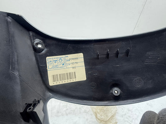 Piaggio Skr / Quartz buiten stuurkap ongespoten NOS
