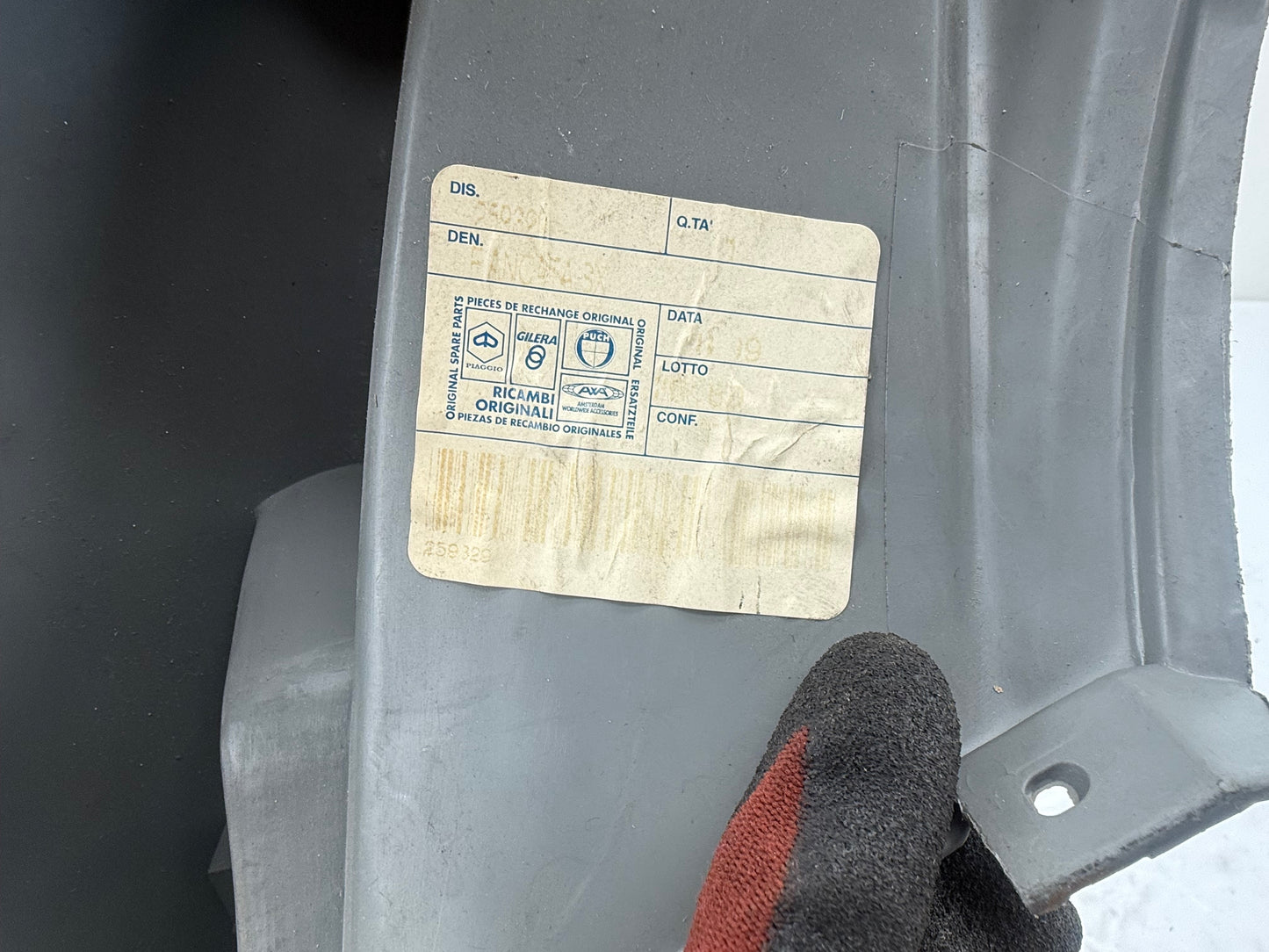 Piaggio Zip zijskirt NOS