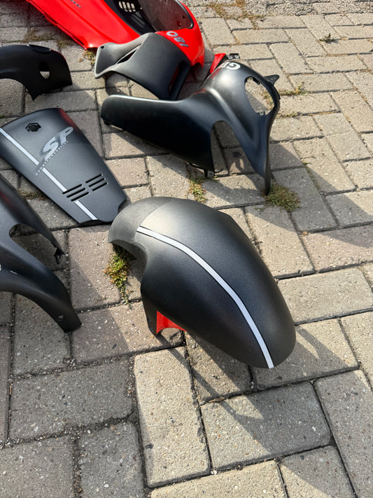 Gilera Runner fluo rosso kappenset 50cc 125cc 180cc