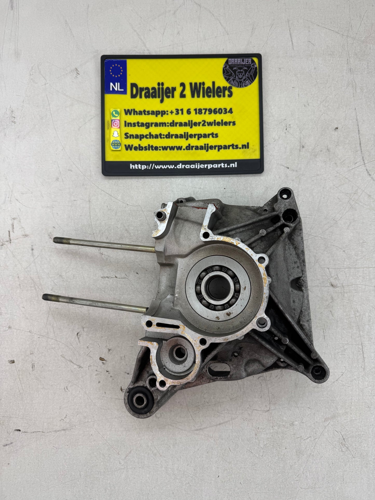 Piaggio klein carterhelft ac 125cc 150cc