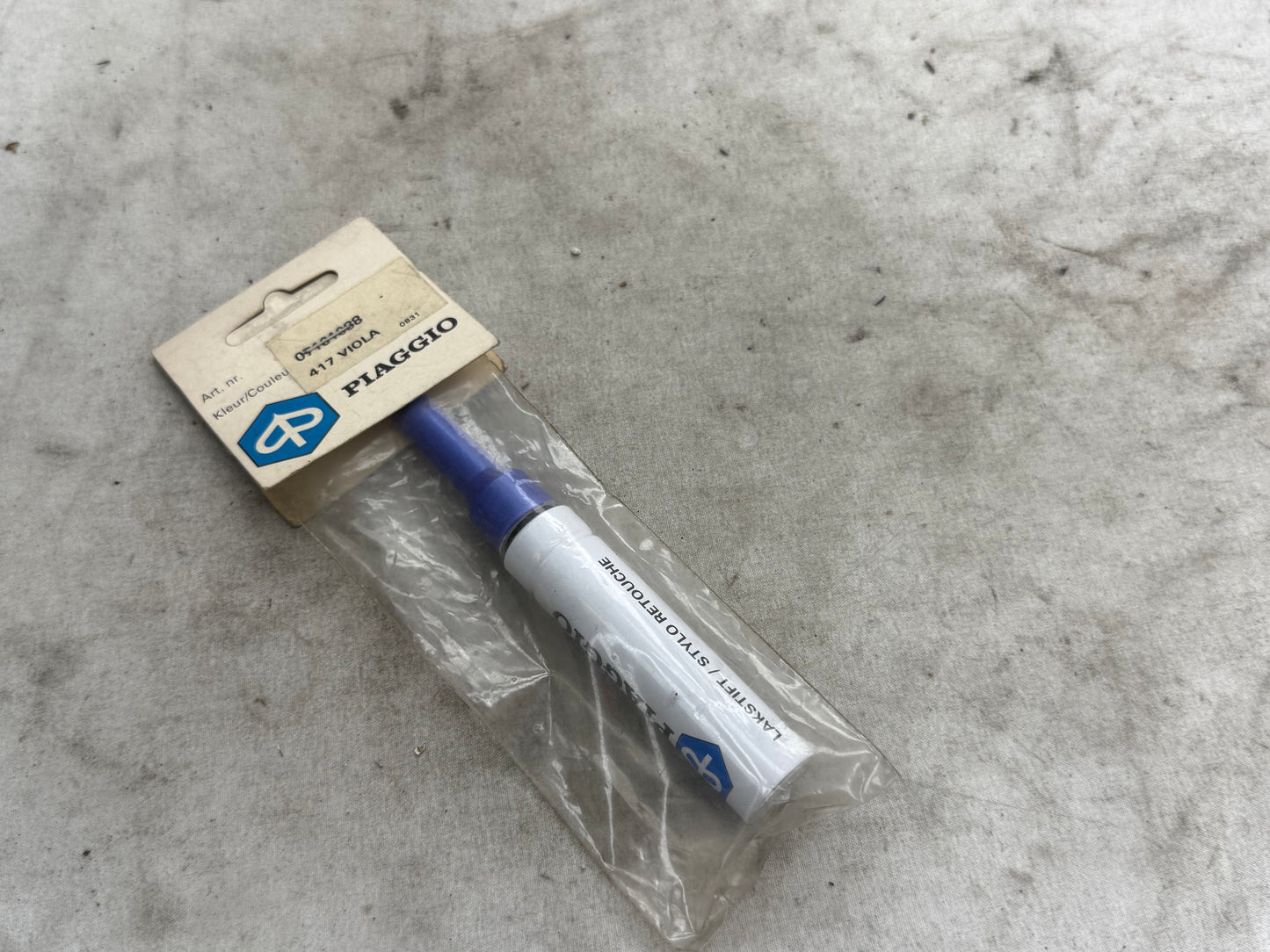 Piaggio lakstift Viola 417 vintage