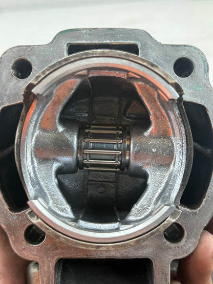 Piaggio LC 180cc cilinder kit compleet origineel Gilardoni