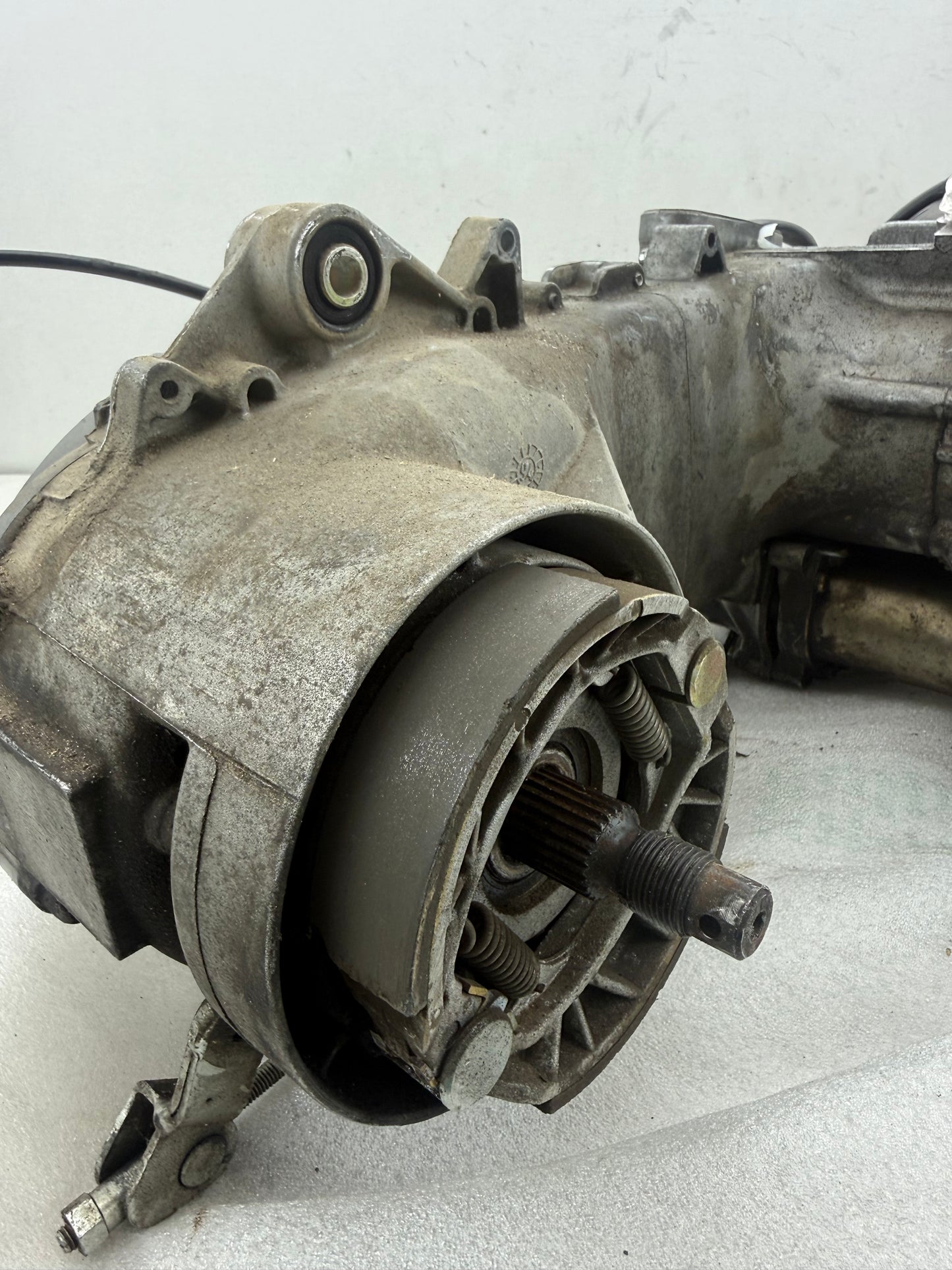 Piaggio SKR 125 CSM motorblok. Mist wat delen