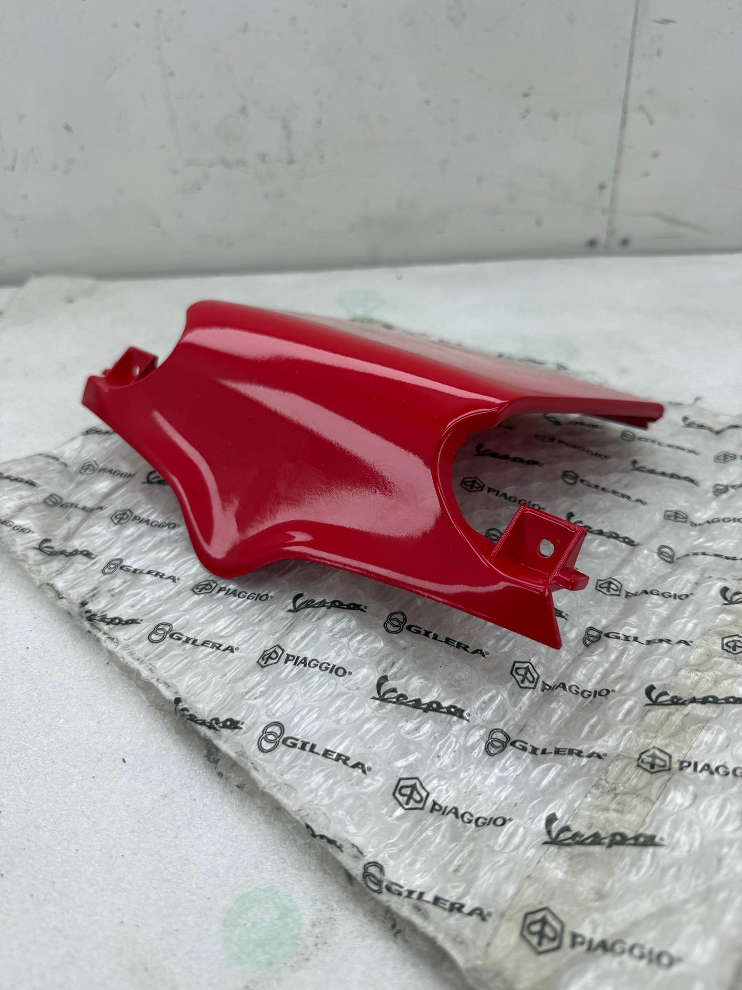 Gilera Runner achterkapje rood rosso dragon NIEUW (nos)