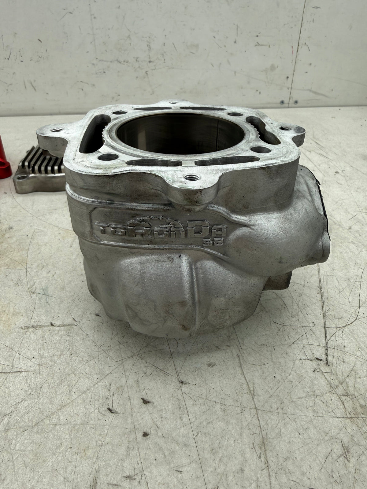 Piaggio Toronda 52 slag cilinder kit met kopset compleet 173cc