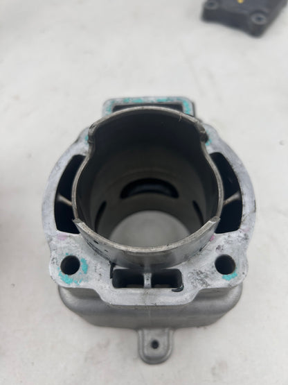 Piaggio Gilardoni 180cc LC cilinder kit compleet