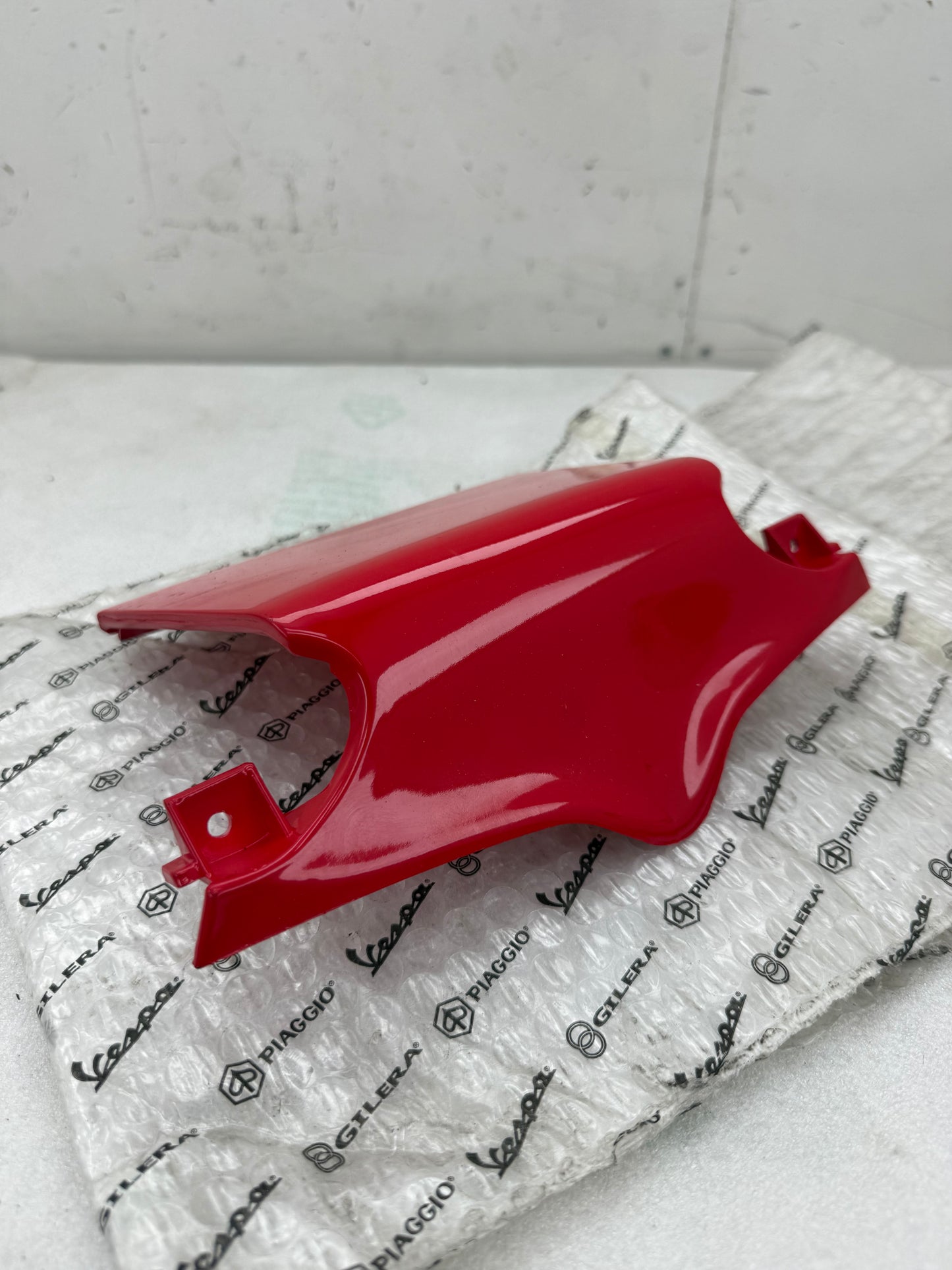 Gilera Runner achterkapje rood rosso dragon NIEUW (nos)