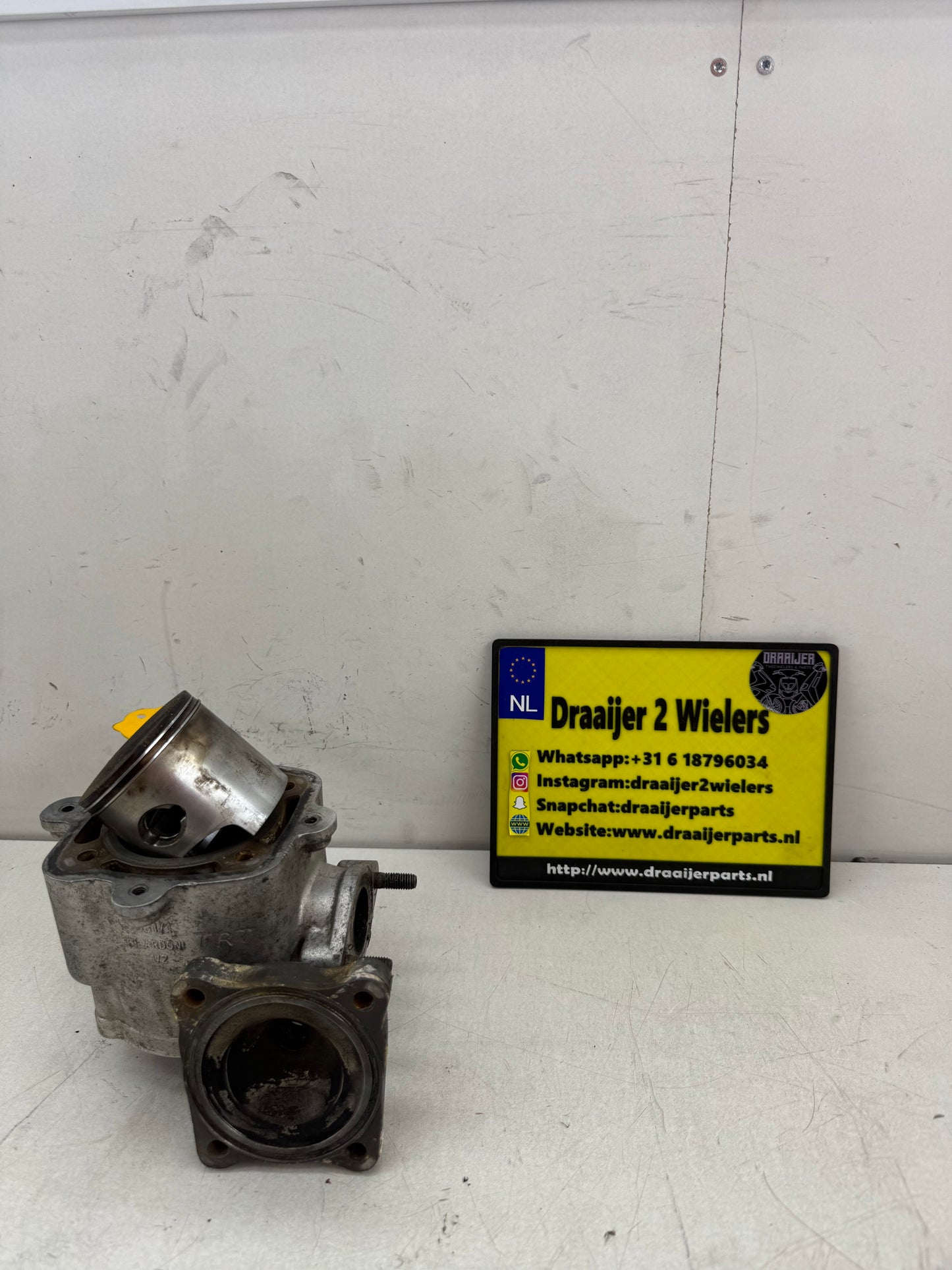 Piaggio LC 180cc cilinder kit compleet origineel Gilardoni