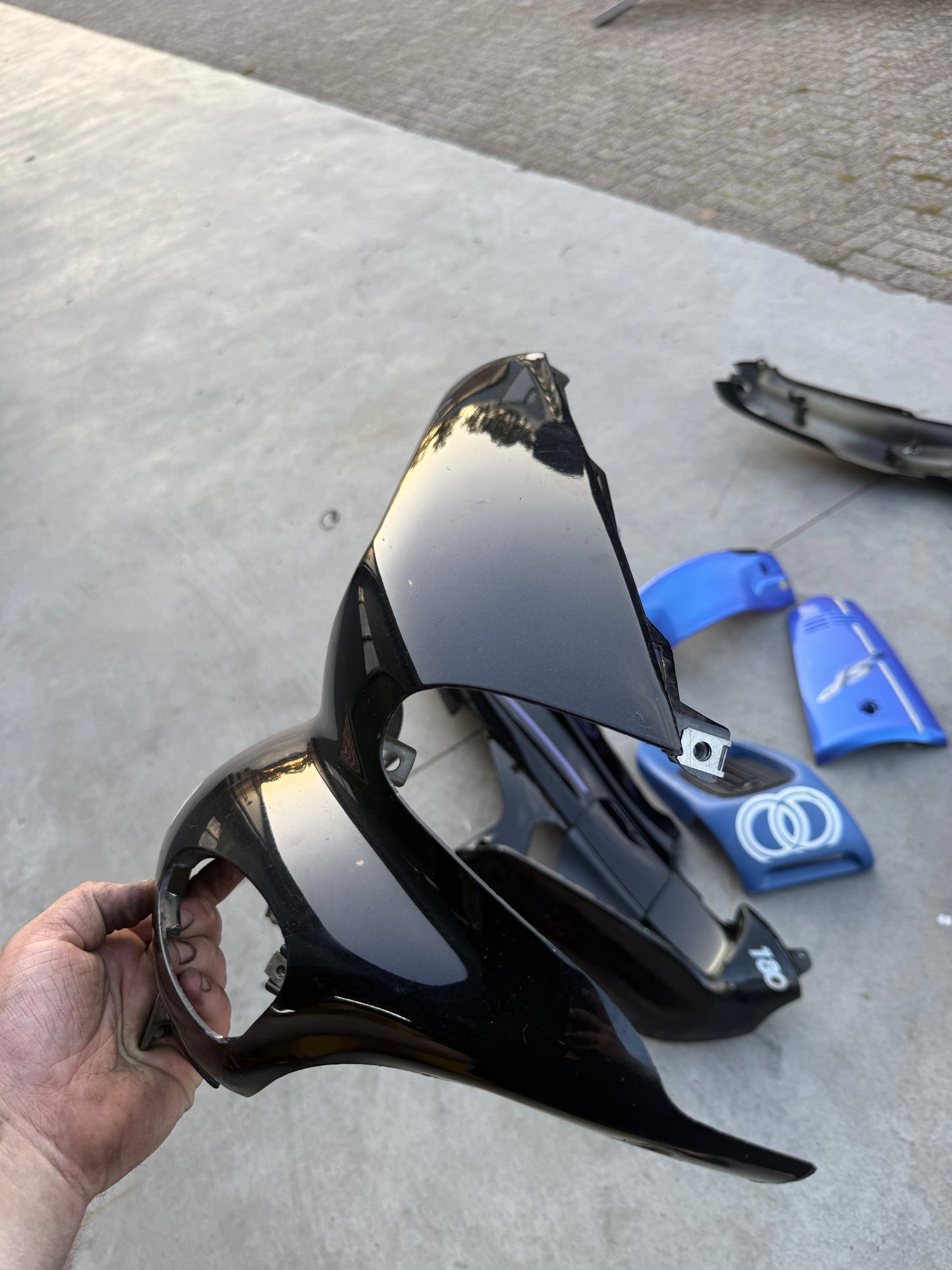 Gilera Runner violet kappenset met wielen 125cc 180cc.