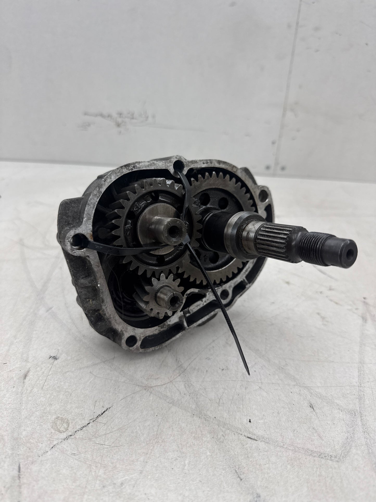 Piaggio 180cc vertanding origineel gebruikt kleine trommel