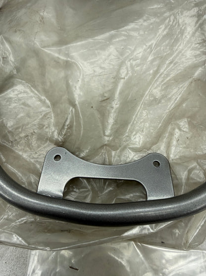 Piaggio TPH voorkapbeugel NIEUW (nos)