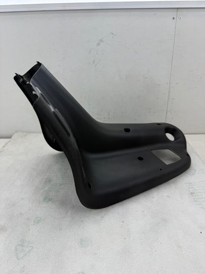 Piaggio TPH 125 beenschild NIEUW (nos)