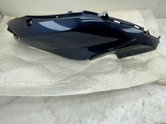 Zijscherm / motorscherm Piaggio Fly Rst midnight blauw 222 rechts achter NOS