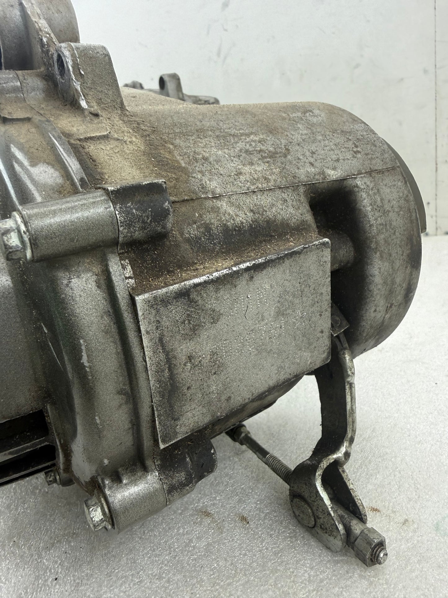 Piaggio SKR 125 CSM motorblok. Mist wat delen