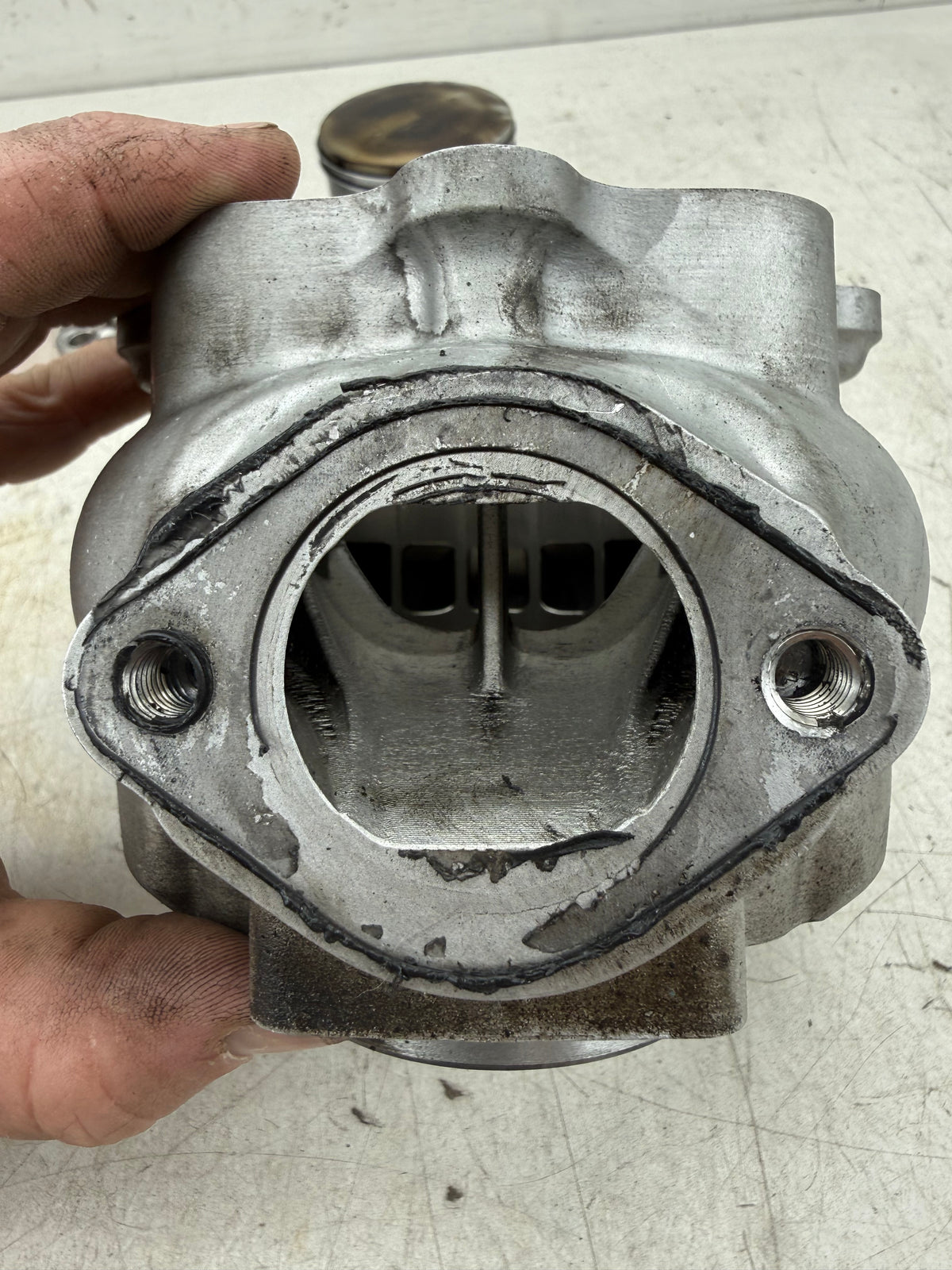 Piaggio Toronda 52 slag cilinder kit met kopset compleet 173cc