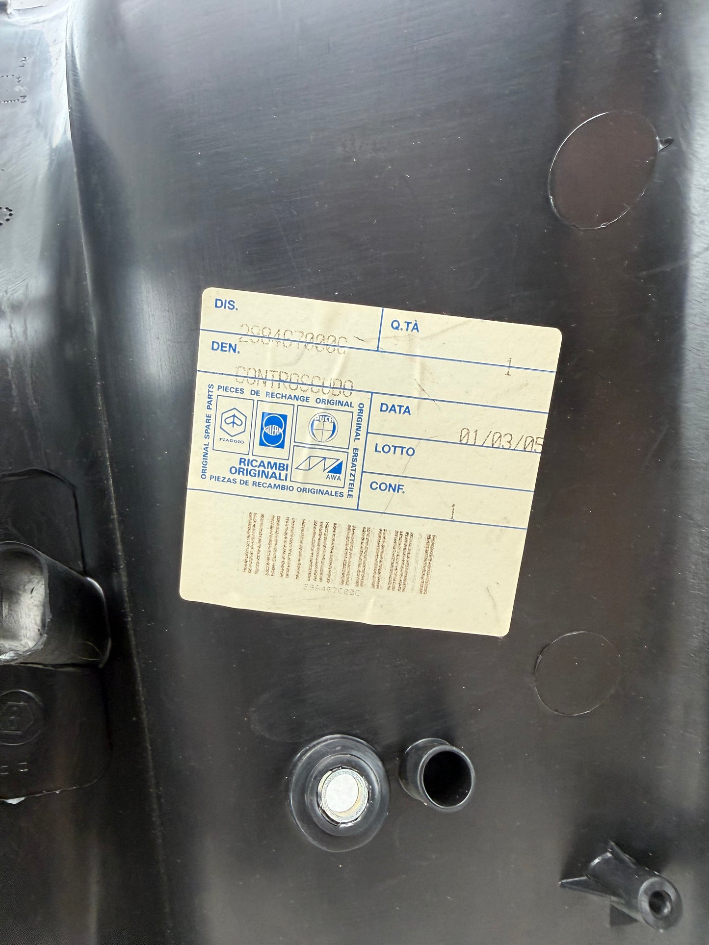Piaggio TPH 125 beenschild NIEUW (nos)