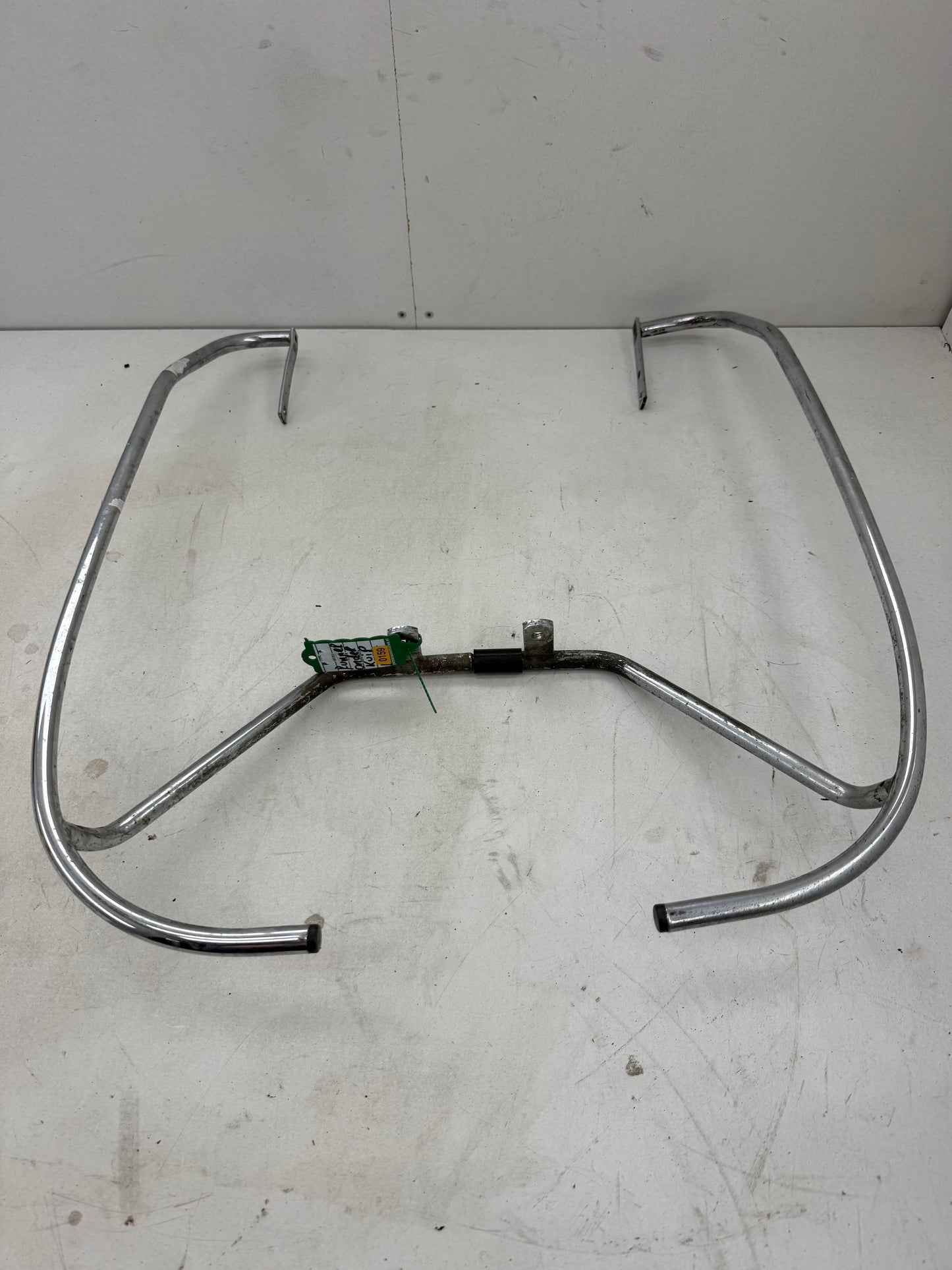Gilera Runner onderkuip beugel chrome