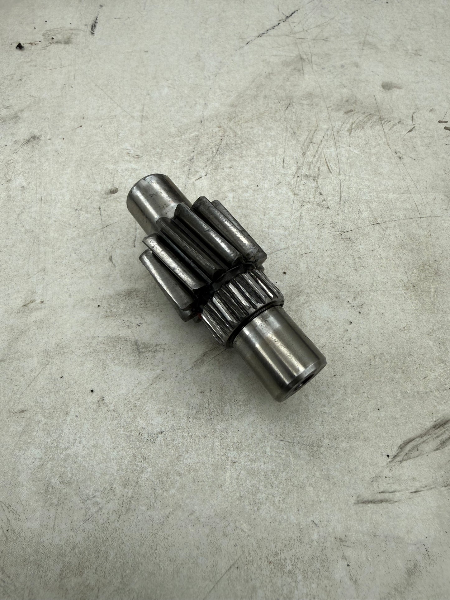 Piaggio gear shaft 12 teeth 125cc 180cc