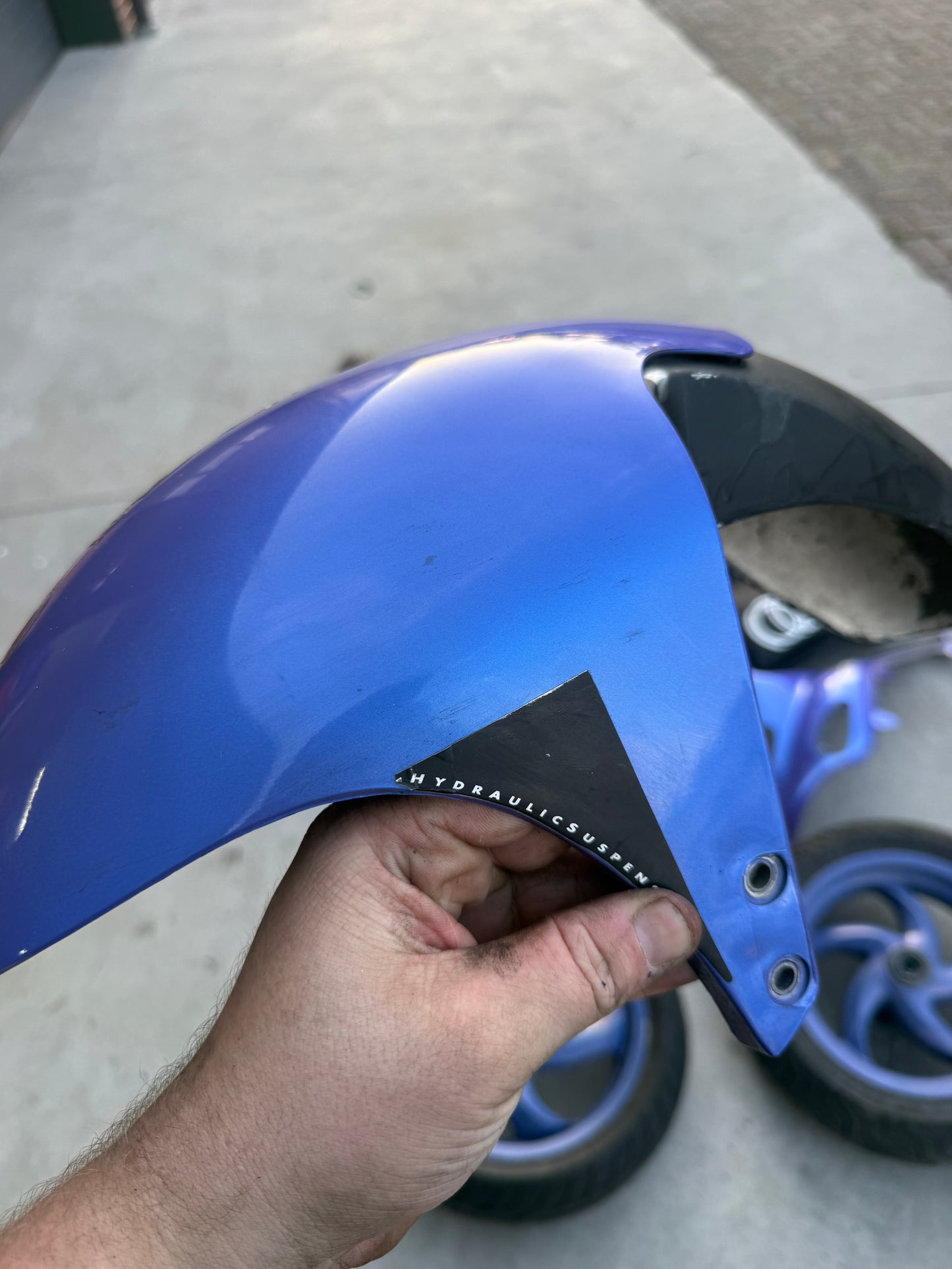Gilera Runner violet kappenset met wielen 125cc 180cc.