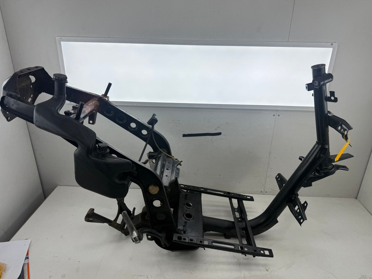 Piaggio TPH 125cc M02 frame