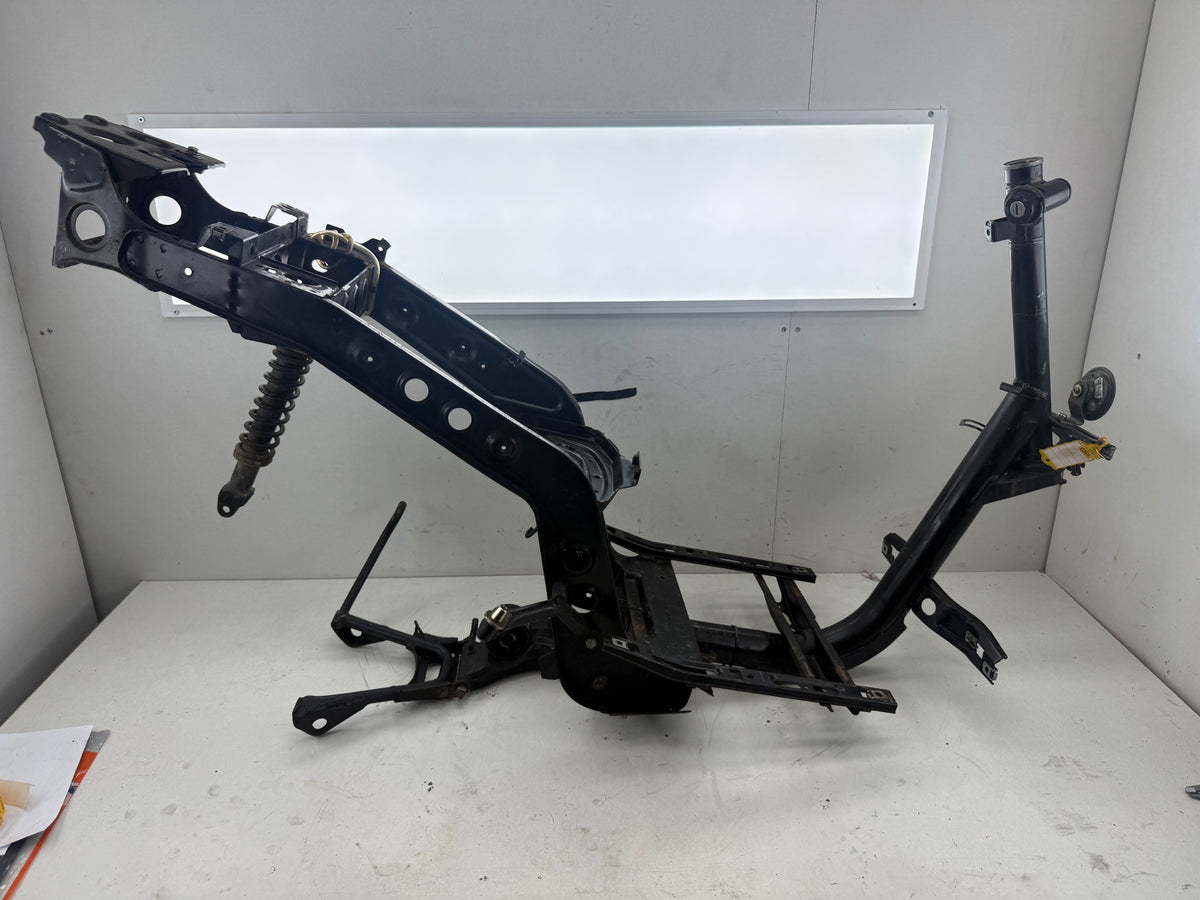 Piaggio Skipper LX 125cc M12 Frame