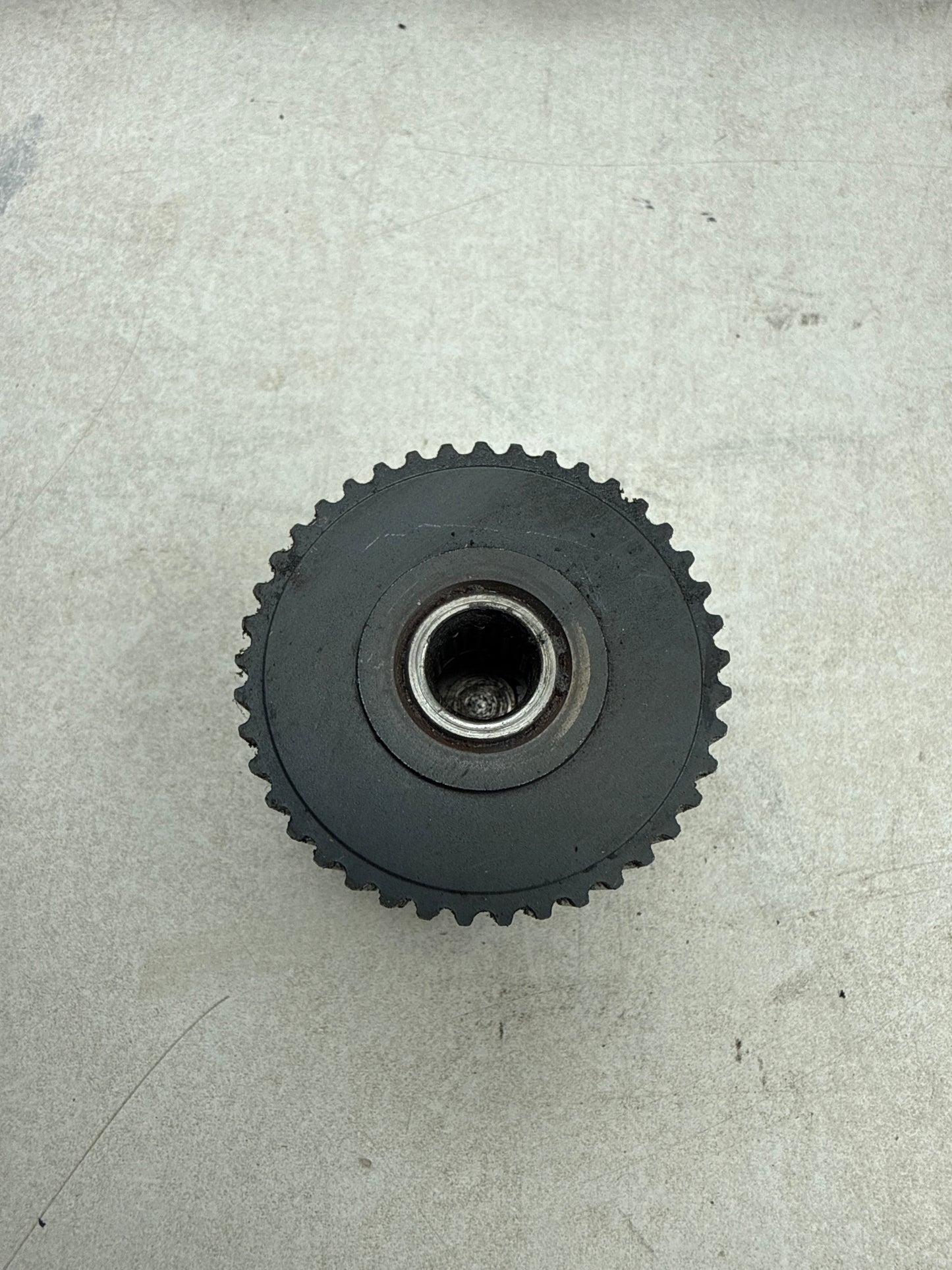 Piaggio ac oliepomp tandwiel origineel gebruikt 125cc 150cc