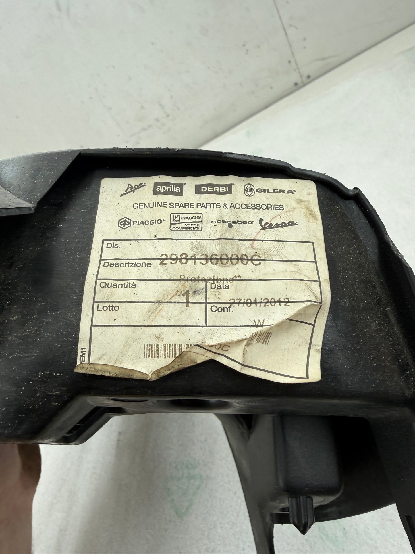 Gilera Runner kenteken spatbord opaco rond NIEUW! (Nos)