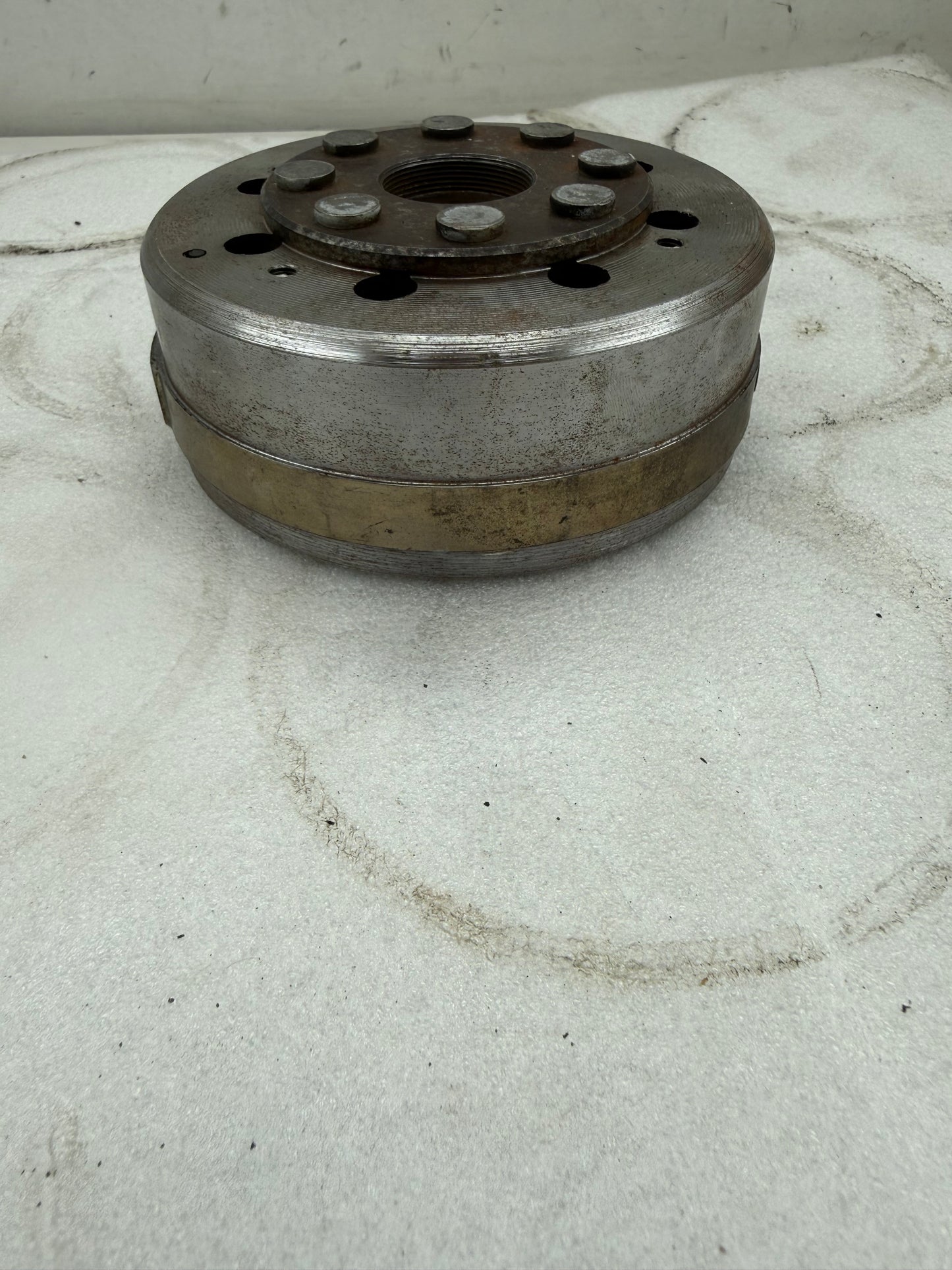 Piaggio LC afgedraaid & gebalanceerd vliegwiel. Met getapt draad voor ac blokken. 125cc 180cc