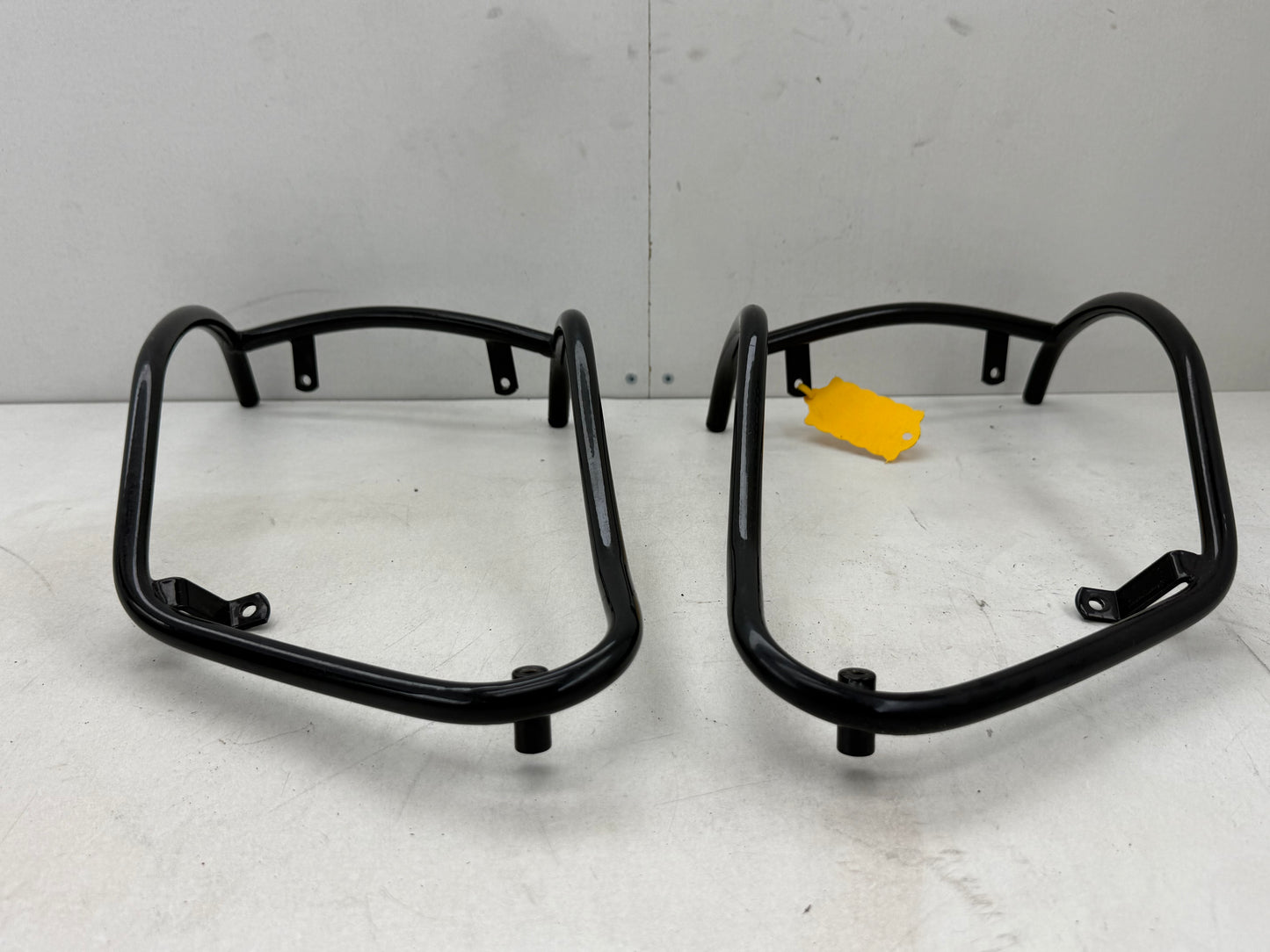 Gilera Runner radiateurkap beugel zwart