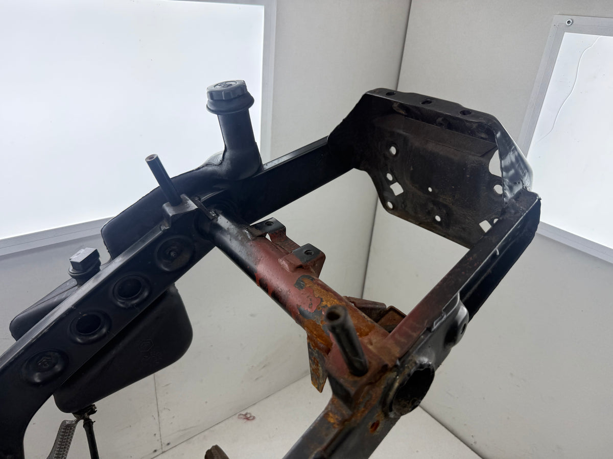 Piaggio TPH 125cc M02 frame