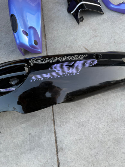 Gilera Runner violet kappenset met wielen 125cc 180cc.