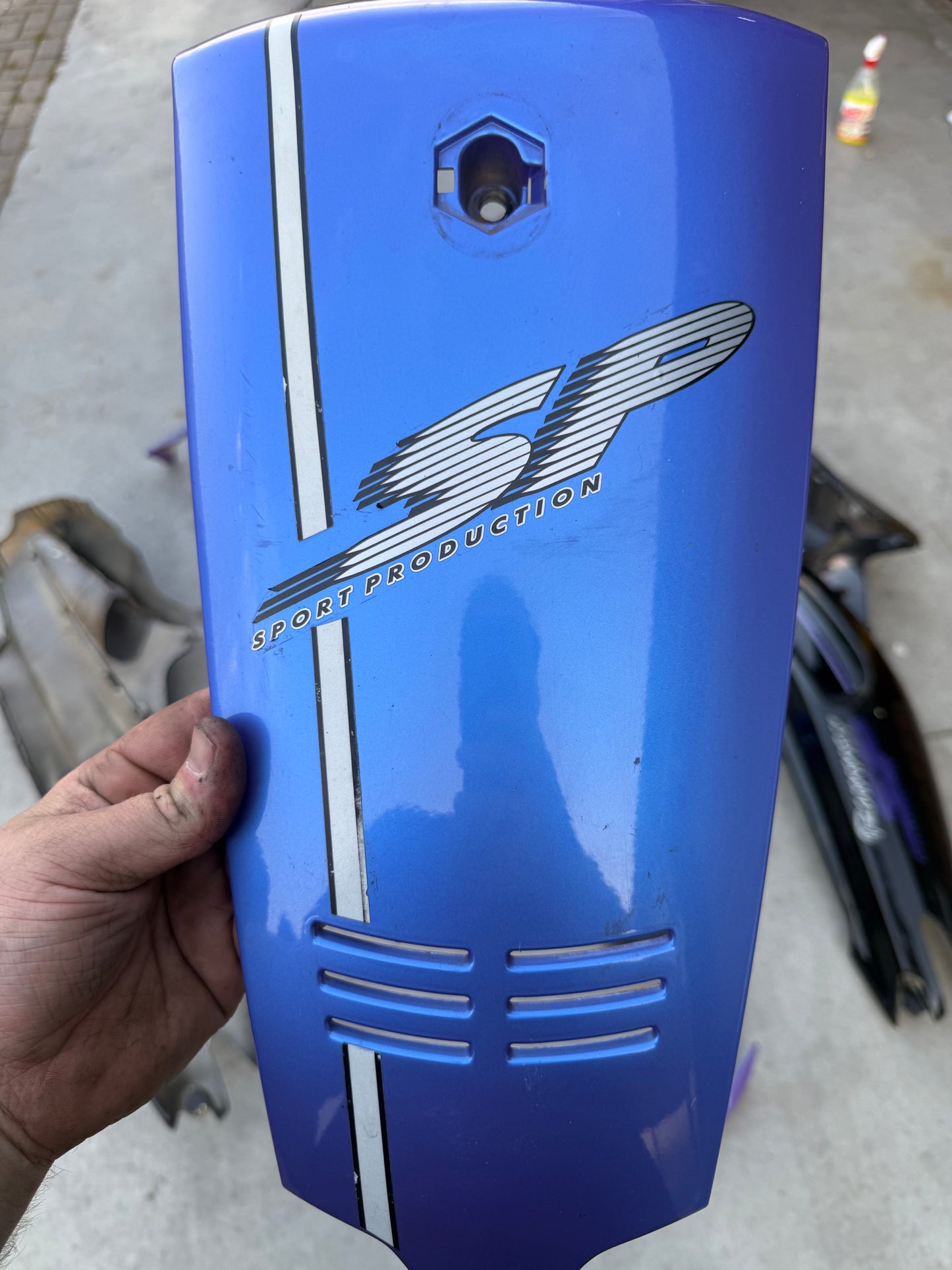 Gilera Runner violet kappenset met wielen 125cc 180cc.