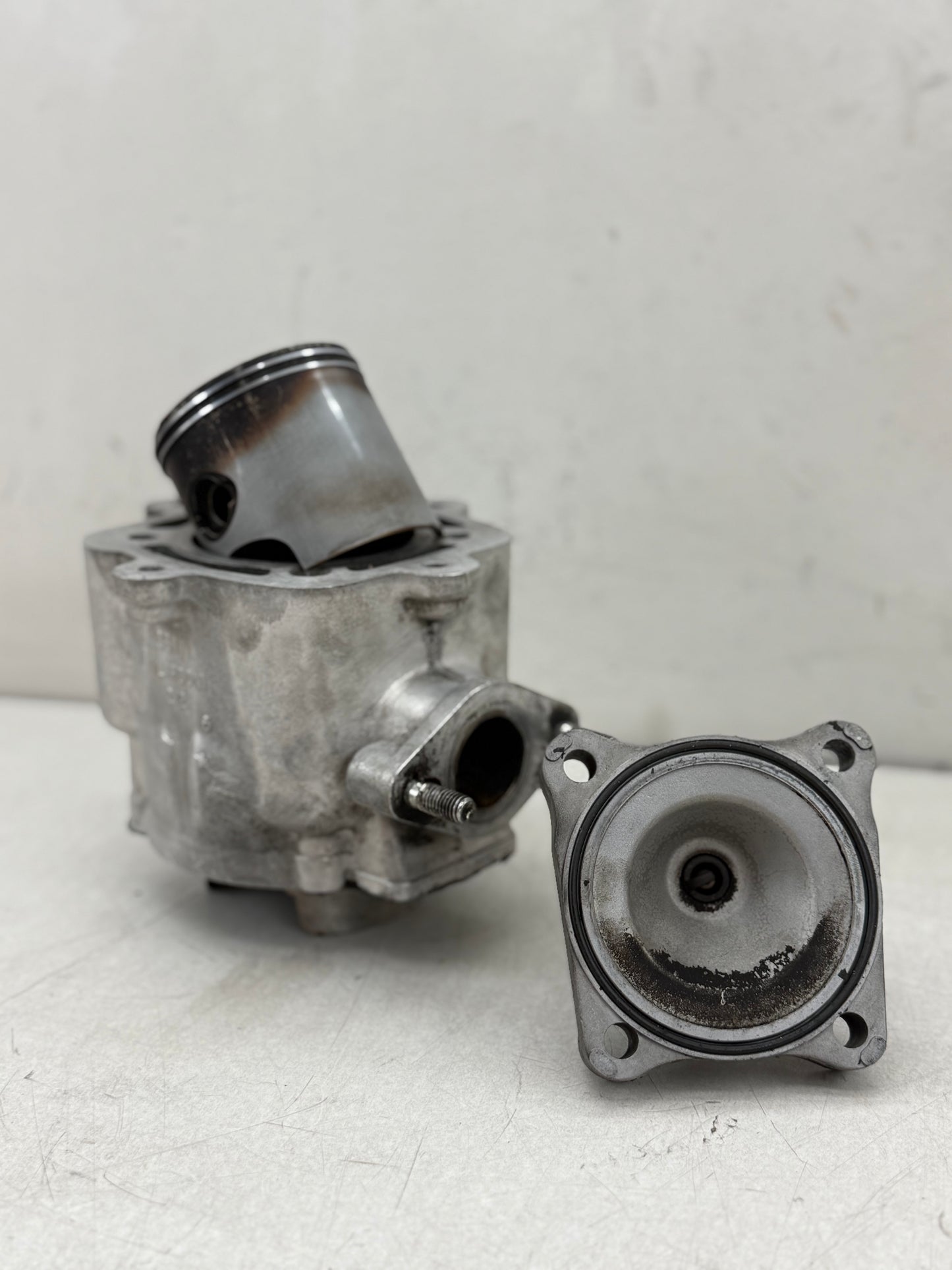 Piaggio LC 180cc cilinder kit compleet origineel Gilardoni
