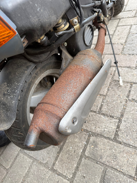 Piaggio zip bimodale uitlaat