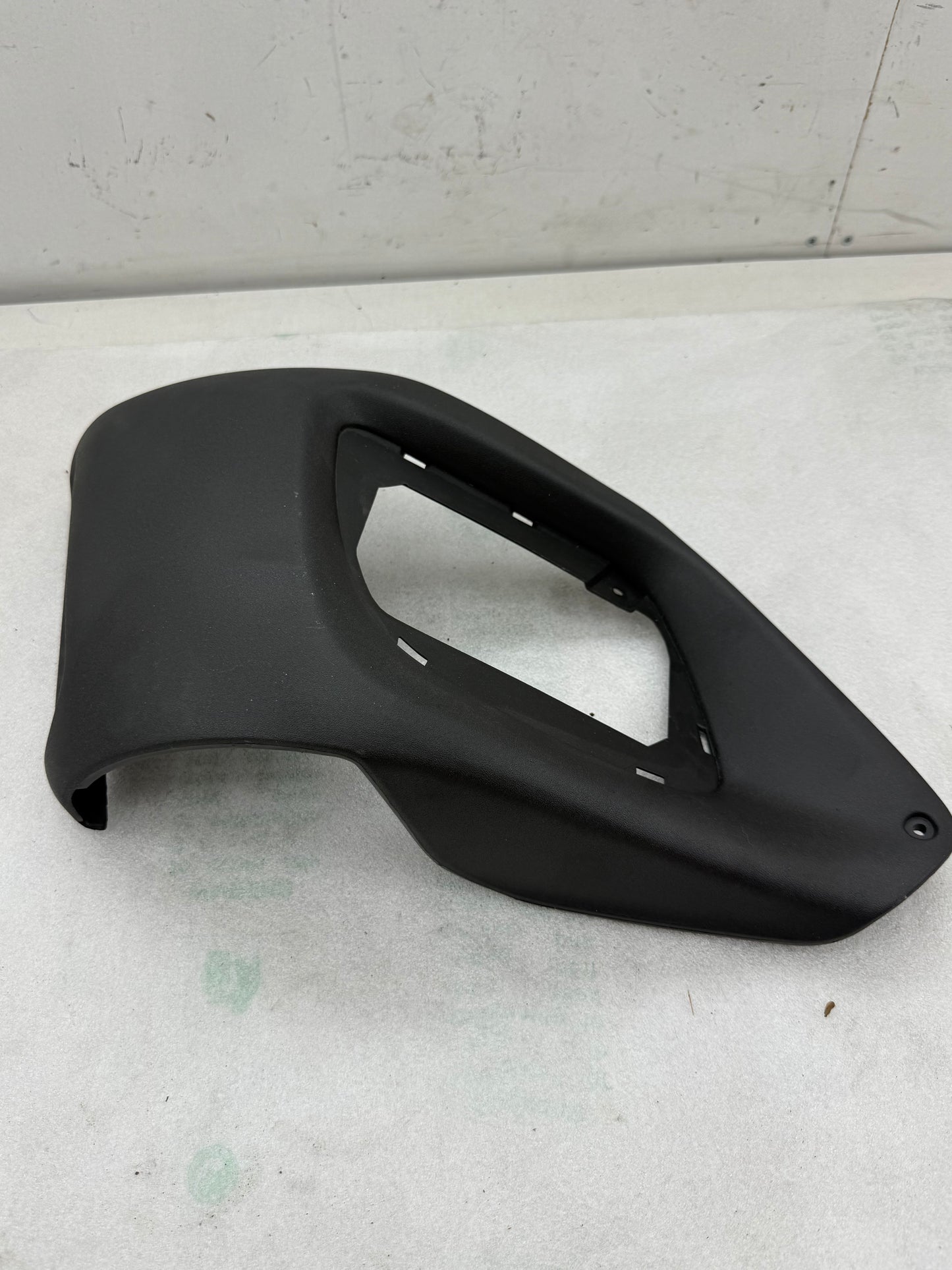 Gilera Runner radiateurkap zwart links NIEUW (nos)