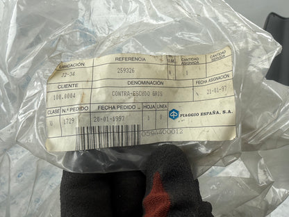 Piaggio Zip beenschild NOS