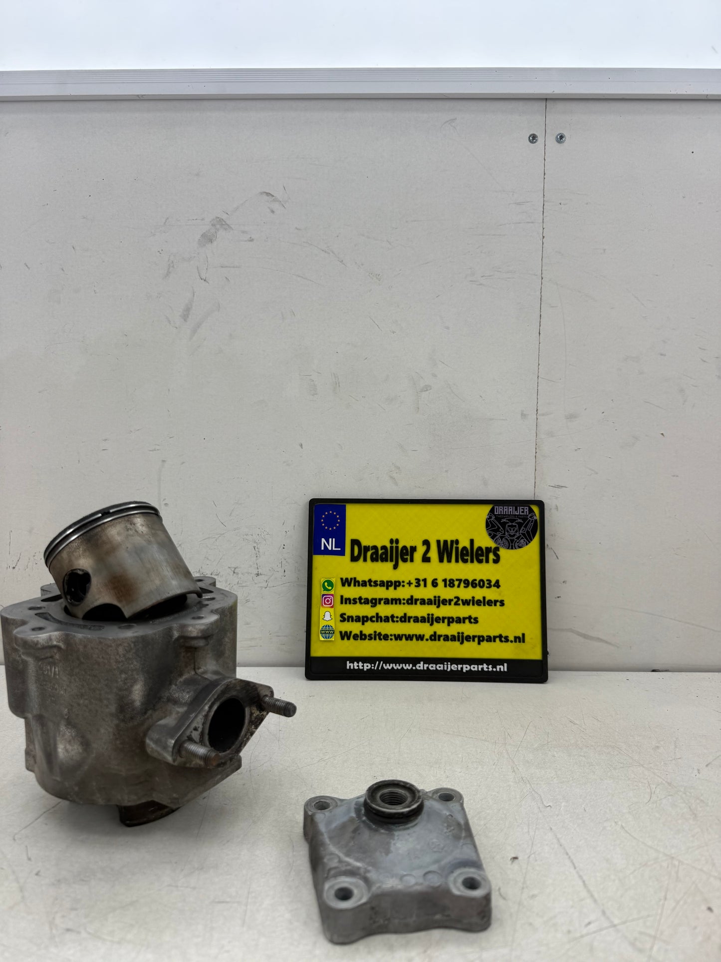 Piaggio LC 180cc cilinder kit compleet origineel Gilardoni