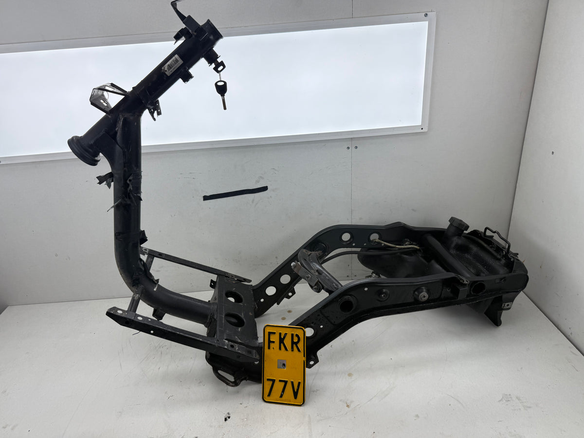 Piaggio Zip SP98 C11 brom frame NL kenteken