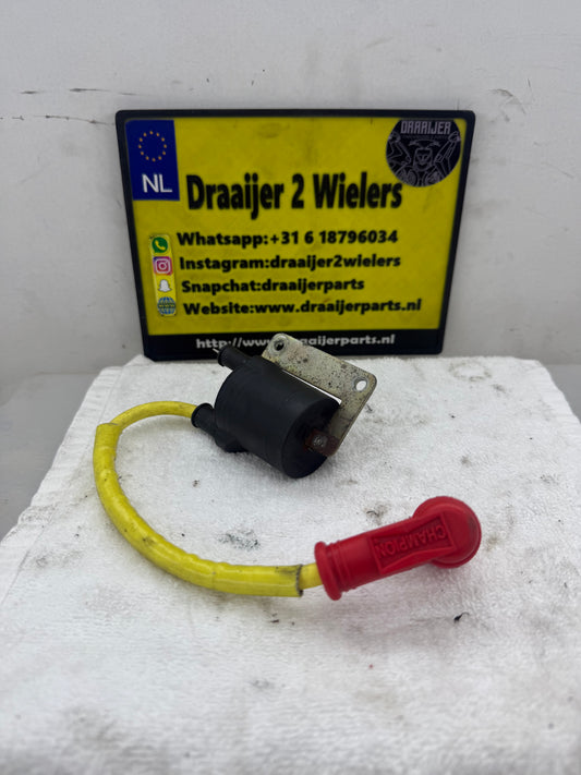 Piaggio bobine met champions dop en bougiekabel 125cc 180cc origineel