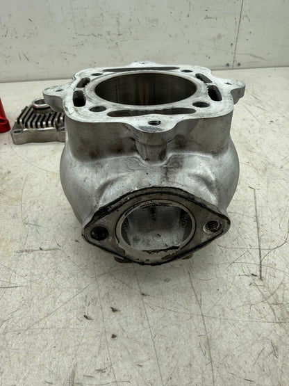 Piaggio Toronda 52 slag cilinder kit met kopset compleet 173cc