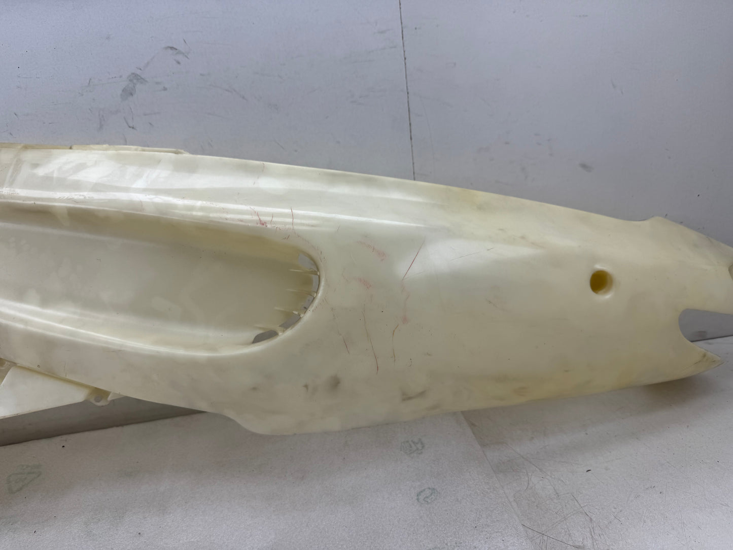 Gilera Runner achterkap links ongespoten NIEUW (nos)