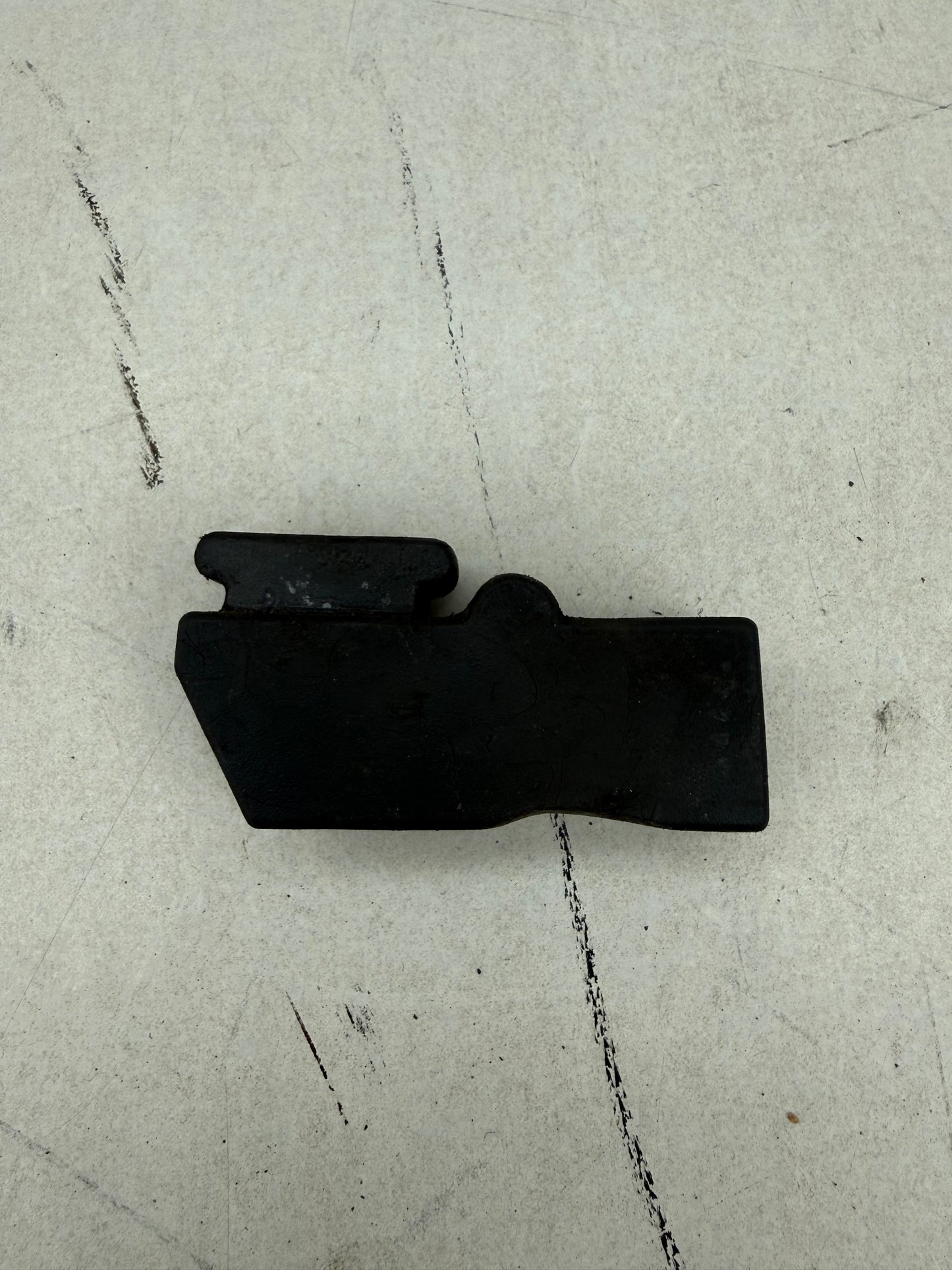 Carterkap stootrubber origineel gebruikt 125cc 180cc