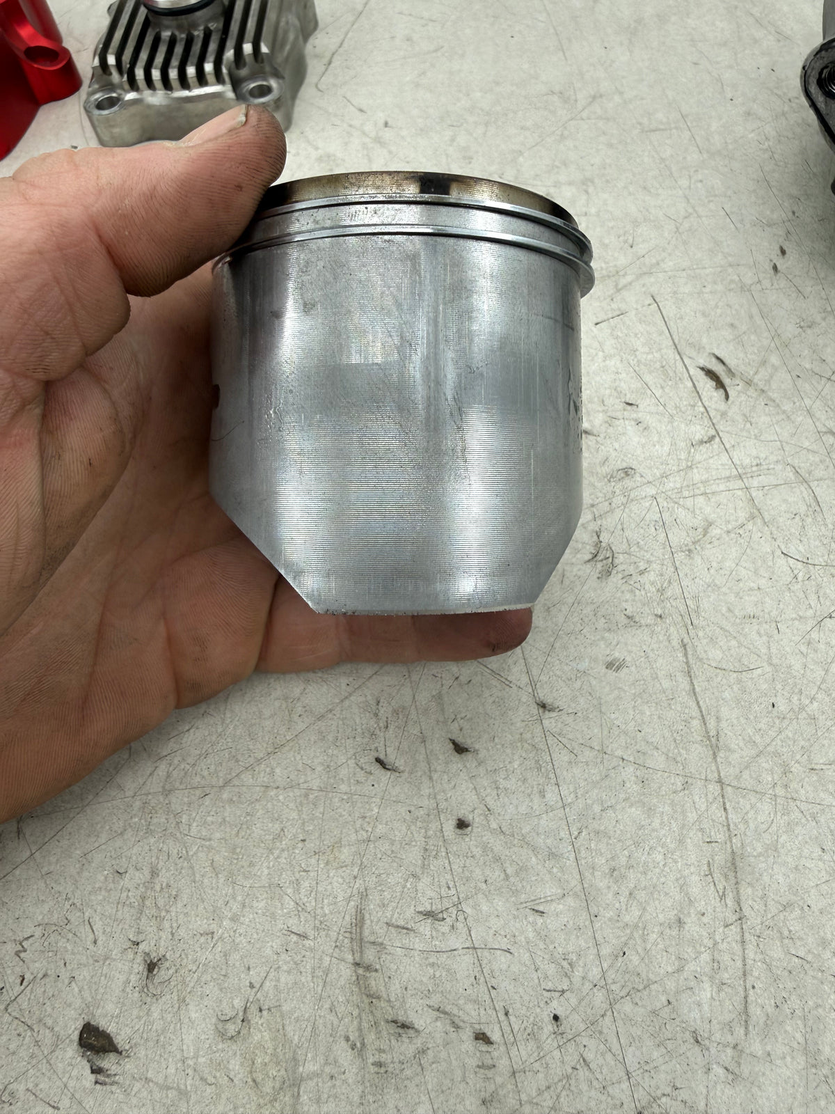 Piaggio Toronda 52 slag cilinder kit met kopset compleet 173cc