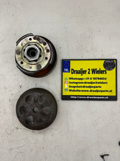 Piaggio koppeling set dubbelgelagerd 125cc 180cc