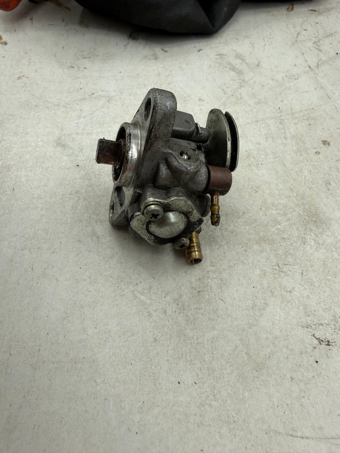 Piaggio oliepomp origineel 125cc 180cc