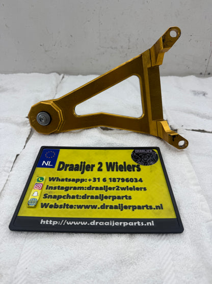 Piaggio HT uitlaat brace goud 125cc 180cc