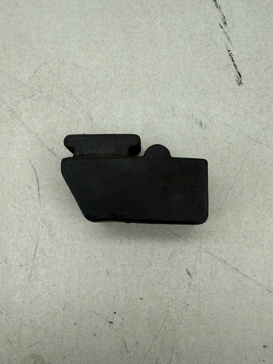 Carterkap stootrubber origineel gebruikt 125cc 180cc